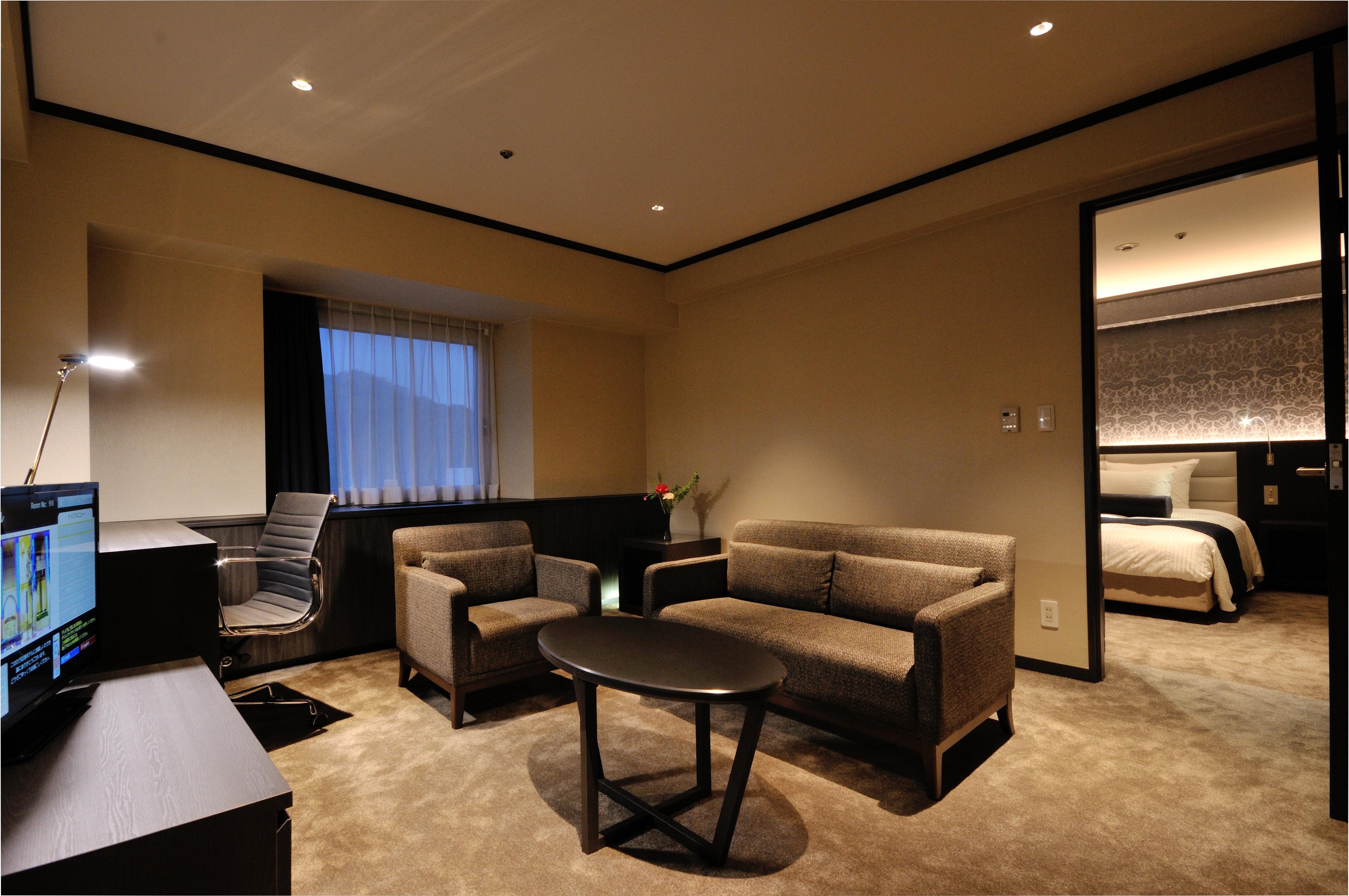 Ana Crowne Plaza Matsuyama By Ihg Hotel Exterior photo