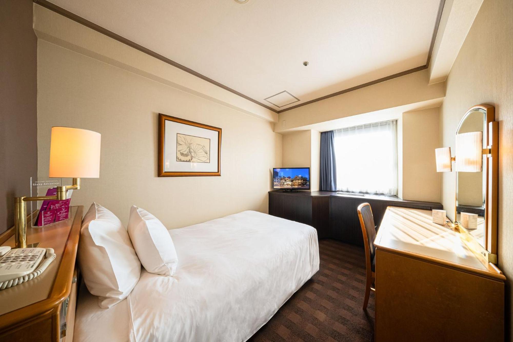 Ana Crowne Plaza Matsuyama By Ihg Hotel Exterior photo